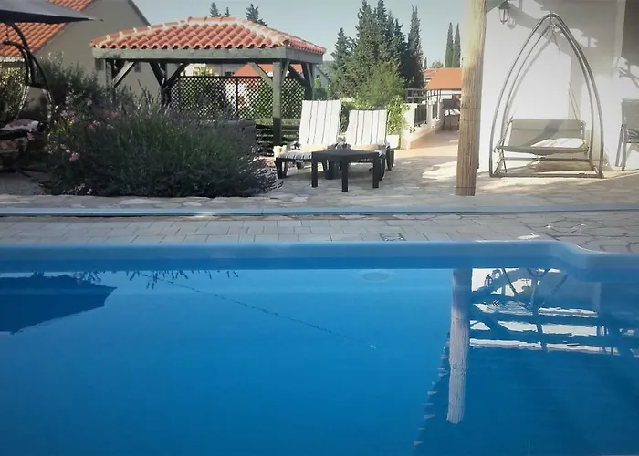 Lavender Hill Hvar - Pool, Jacuzzi,sauna,bbq ヴィラ *