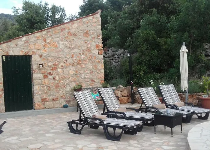 Lavender Hill Hvar - Pool, Jacuzzi,sauna,bbq *